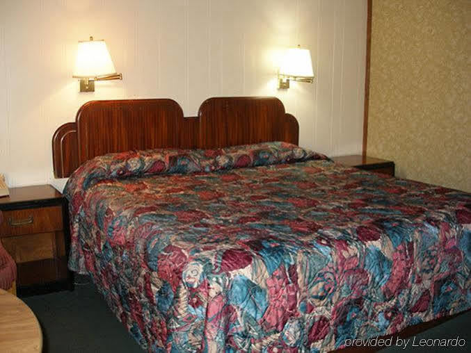 Red Carpet Inn Bristol Room photo